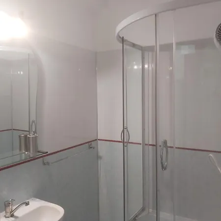Hostal Complex Meridian *